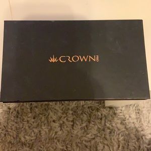 Rosy color palette! Crown Pro